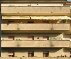 Immagine raddrizzata, cubi in prospettiva centrale